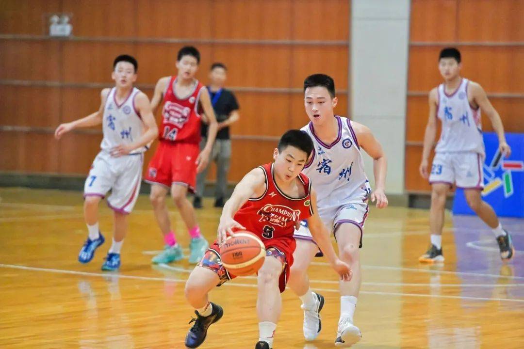 关于青少年篮球锦标赛落幕，优秀球员脱颖而出的信息